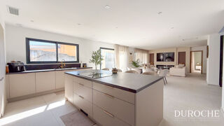  Maison � vendre 6 pi�ces 200 m�