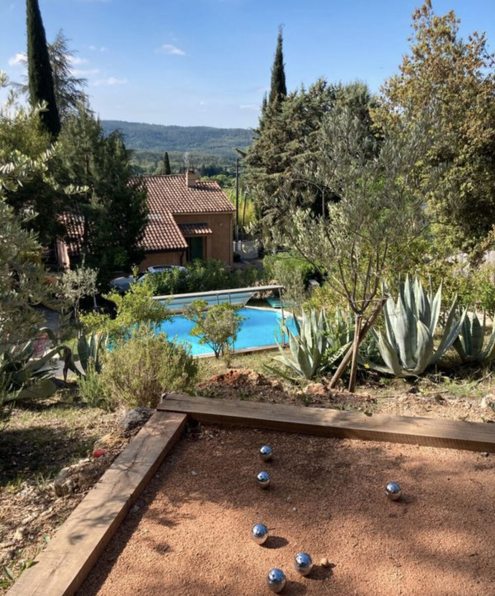Vente Maison Coup de Cœur à Villecroze : Vue Panoramique & Prestations Haut de Gamme Villecroze