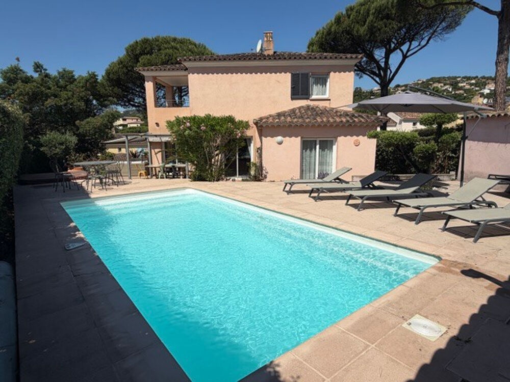 Vente Maison Maison 5 pièces de 105 m2 avec terrain de 562 m2 - Les Issambres Roquebrune sur argens