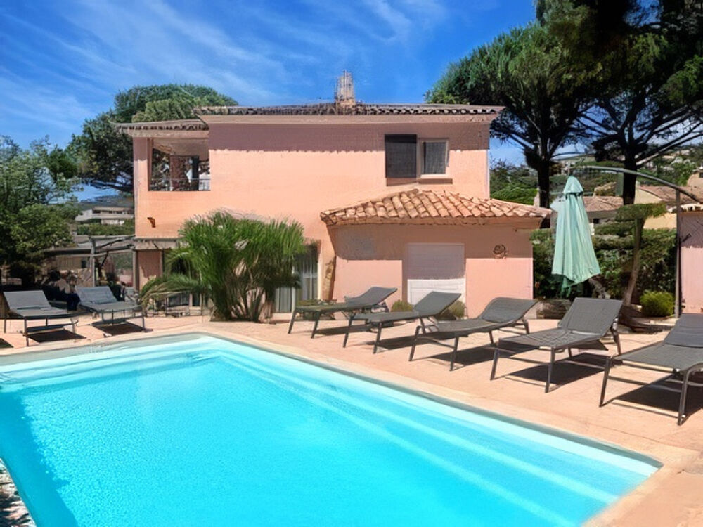 Vente Maison Maison 5 pièces de 105 m2 avec terrain de 562 m2 - Les Issambres Roquebrune sur argens