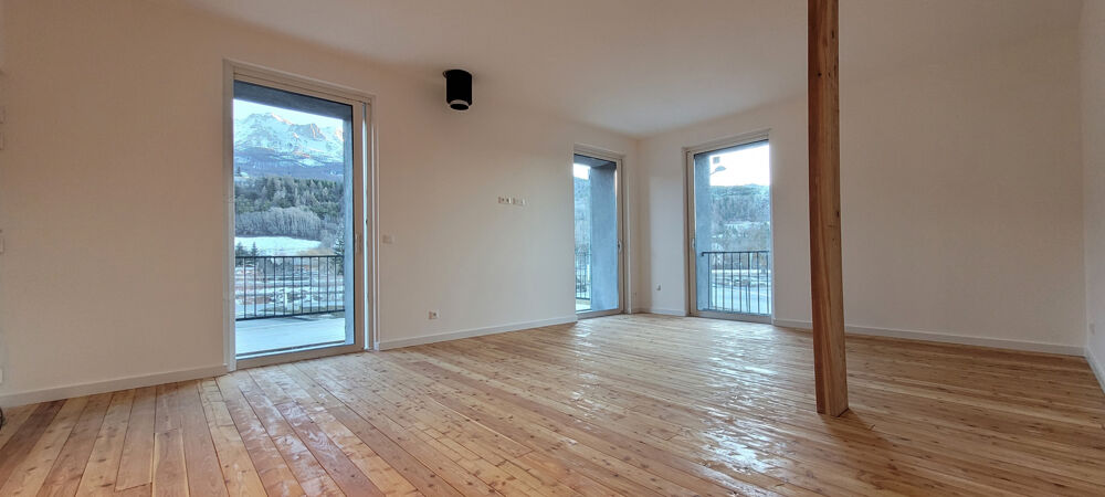 Vente Duplex/Triplex CENTRE VILLE, DUPLEX T4 EXPO SUD,TERRASSE, JARDINET+PARKING Barcelonnette