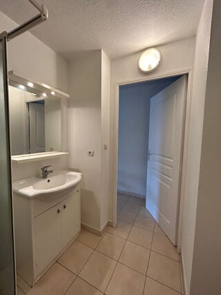 Appartement à louer 1 pièce 19 m²