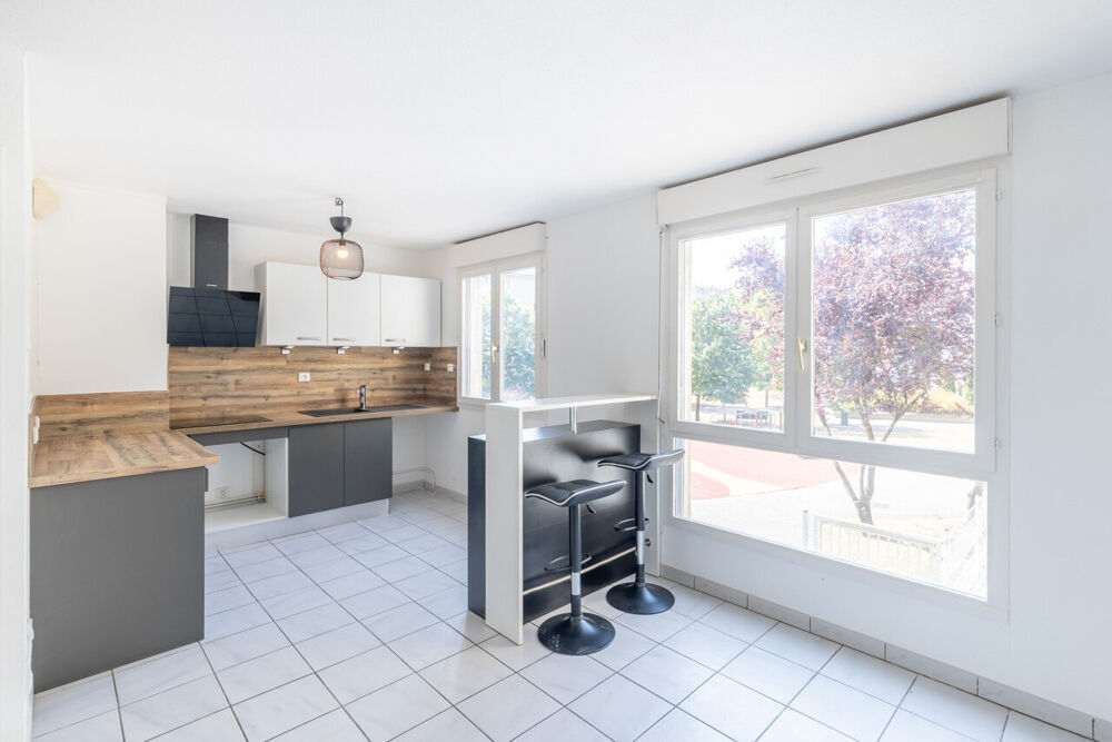 Vente Appartement Appartement T1 lumineux avec cave et garage Pontarlier