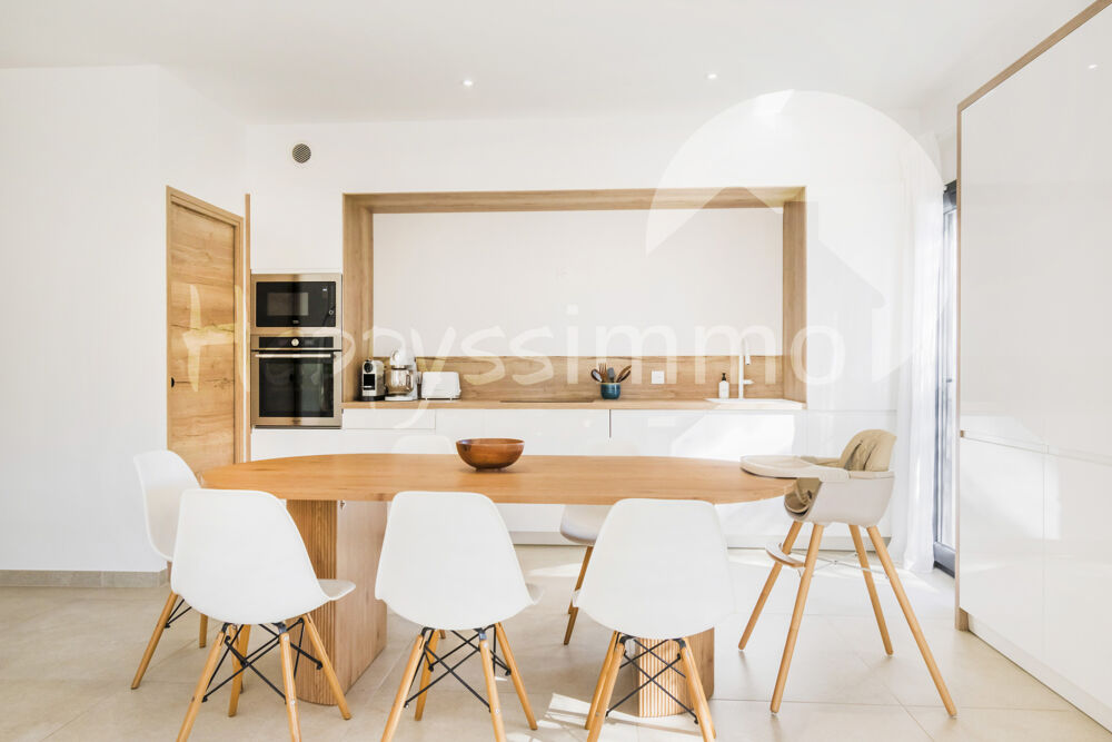 Vente Maison Villa contemporaine de 120 m2 sur 845 m2 de terrain avec piscine chauffée Brignoles