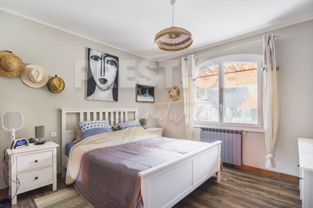 à vendre  Maison Sanary-sur-Mer (83110)