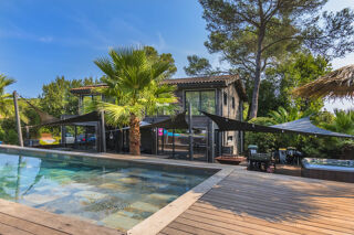  Maison � vendre 5 pi�ces 205 m�