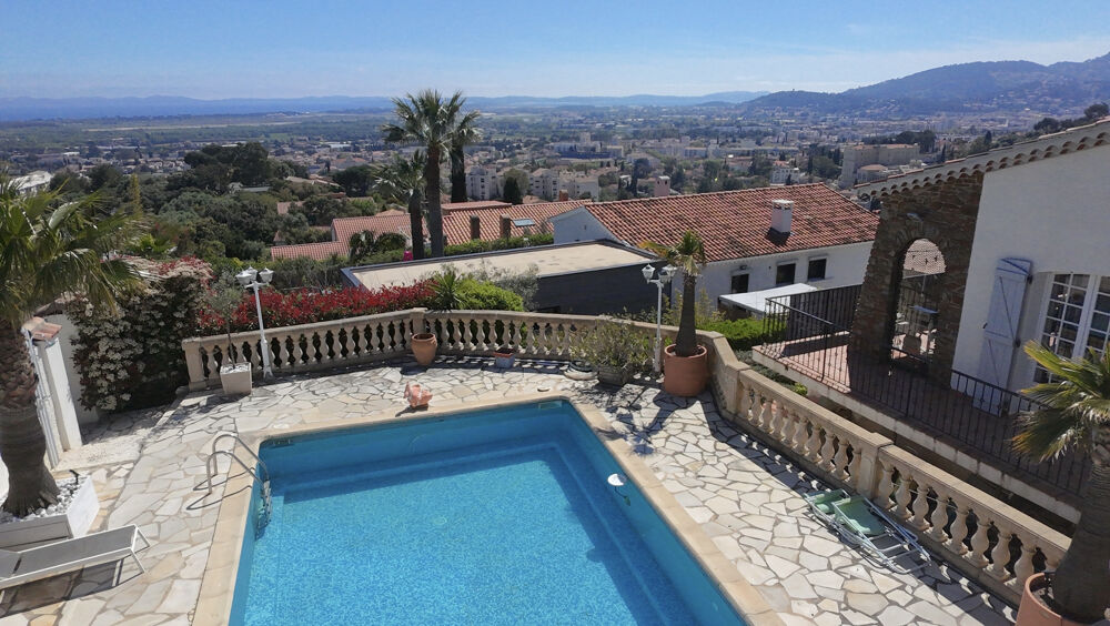 � vendre  Maison Hy�res (83400)
