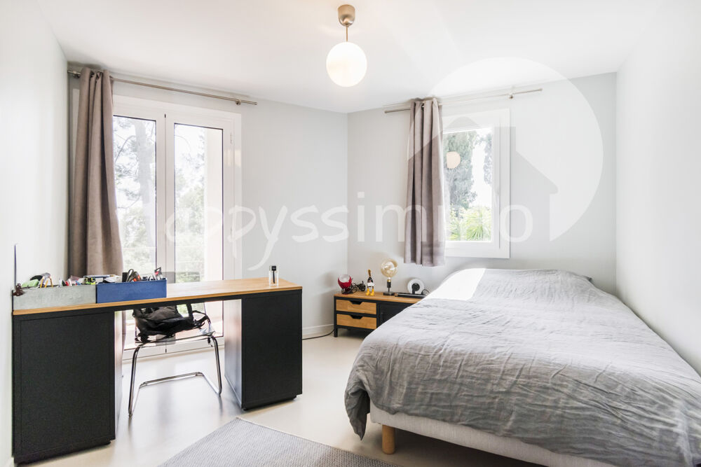 à vendre  Maison Hyères (83400)