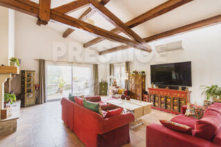  Maison � vendre 10 pi�ces 300 m�