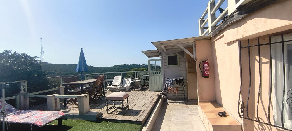 à vendre  Propriété/château Ile Du Levant (83400)