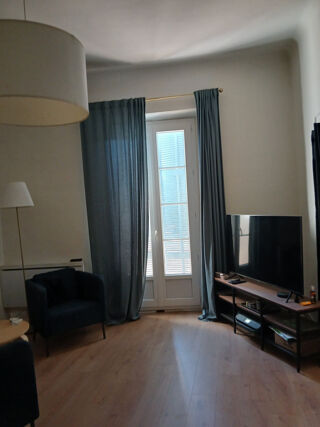  Appartement à louer 2 pièces 60 m²