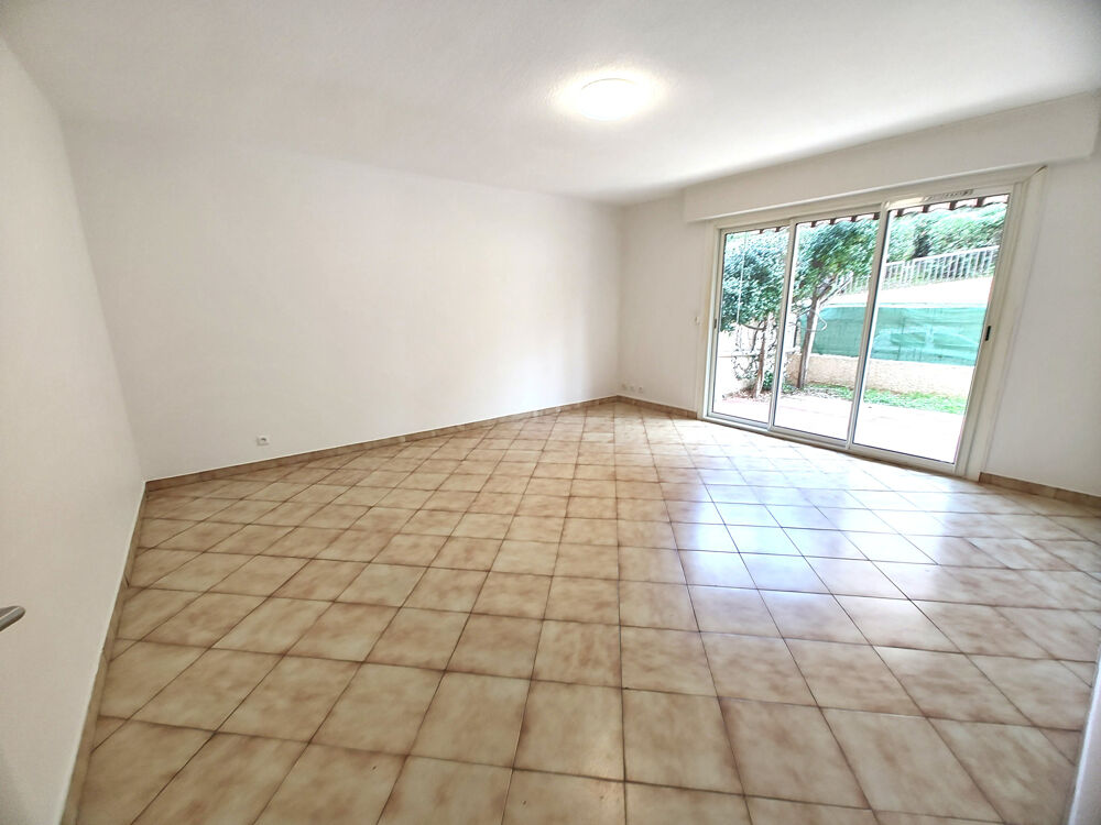 A Louer - RESIDENCE SECONDAIRE - Appartement T3 en rez-de-jardin - COSTEBELLE/HYERES
