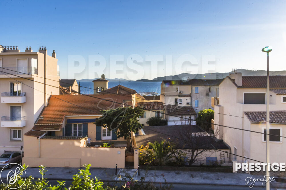 Vente Appartement Appartement  4 pièces de 115 m2,vue mer, plein sud, climatisé, avec balcon et garage double Le lavandou
