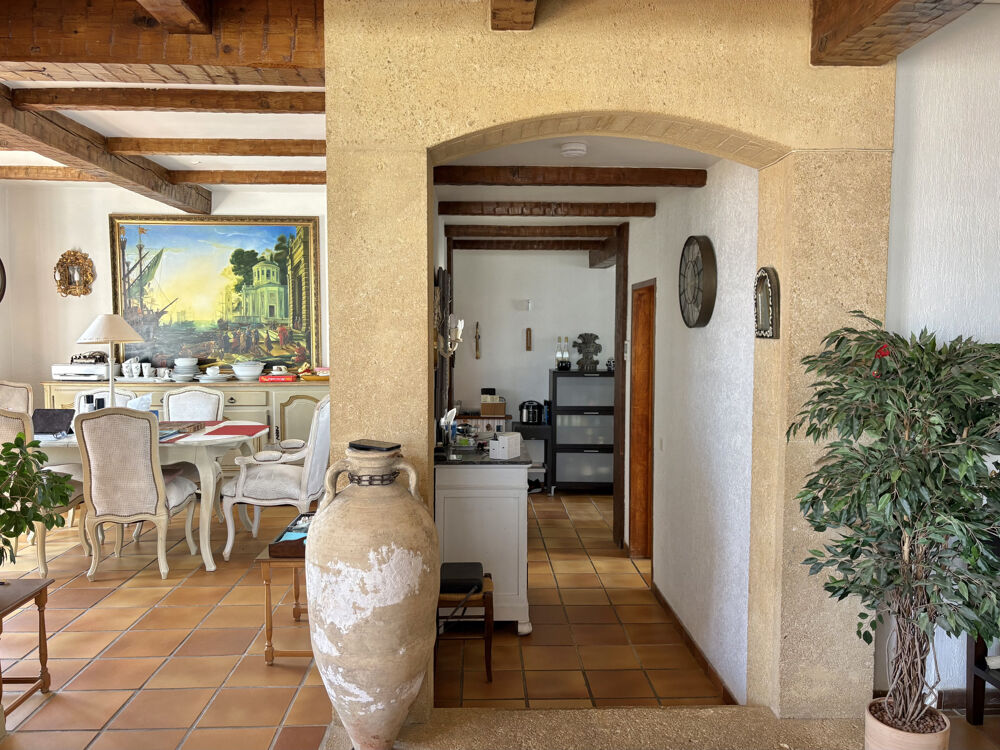 � vendre  Maison Hy�res (83400)