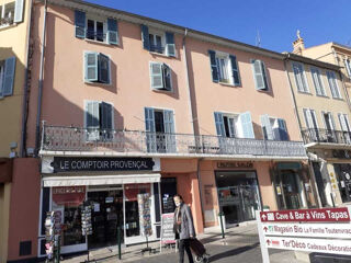  Appartement à louer 2 pièces 60 m²