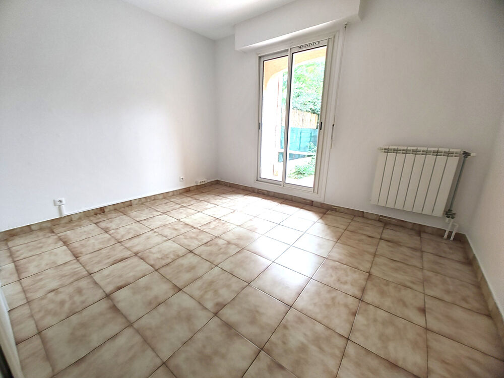 A Louer - RESIDENCE SECONDAIRE - Appartement T3 en rez-de-jardin - COSTEBELLE/HYERES