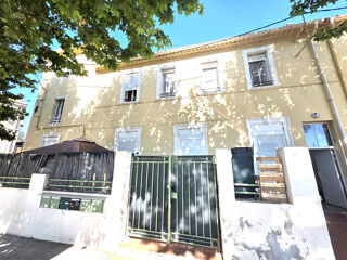  Immeuble � vendre 230 m�