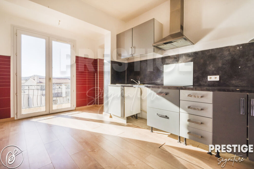 Appartement 4 pièces de 115 m2,vue mer, plein sud, climatisé, avec balcon et garage double