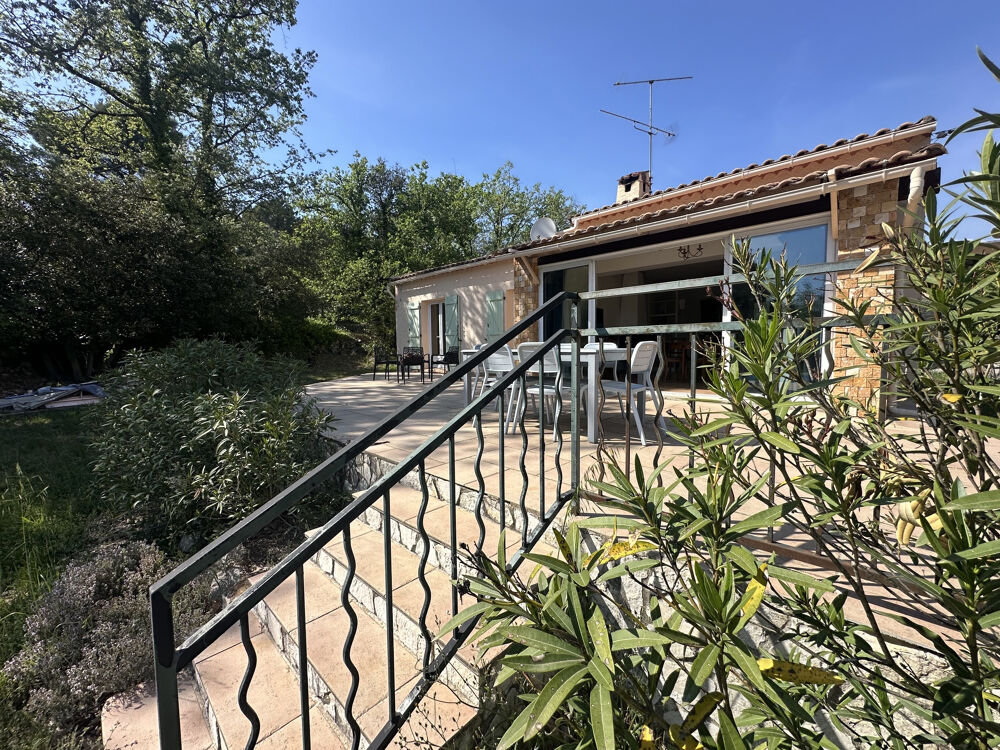 NOUVEAUTE - Maison de plain-pied Piscine et Garage