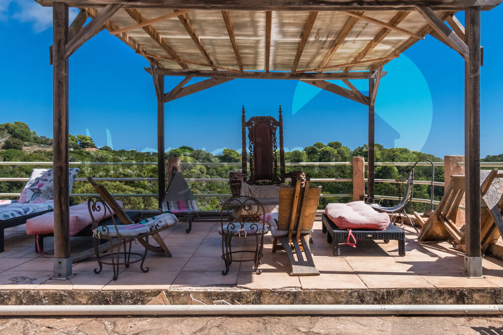 à vendre  Propriété/château Ile Du Levant (83400)