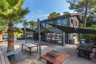  Maison � vendre 5 pi�ces 205 m�