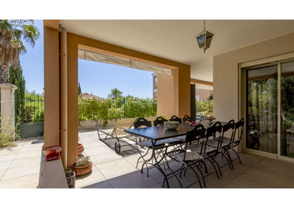 Bel appartement avec jardin et terrasses