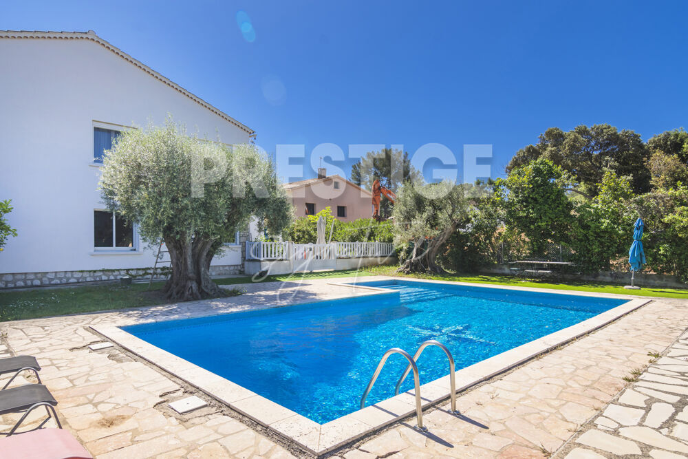 VILLA SIX FOURS LES PLAGES