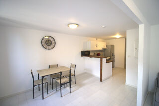  Appartement à louer 1 pièce 38 m² La seyne sur mer