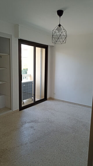  Appartement � louer 4 pi�ces 92 m�