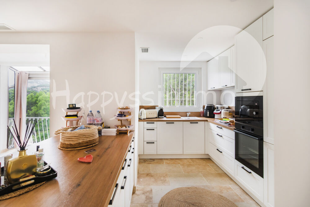 à vendre  Maison Le Revest-les-Eaux (83200)