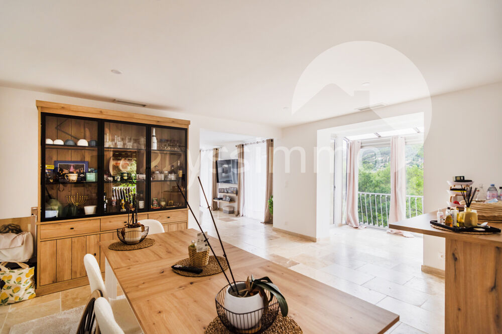 à vendre  Maison Le Revest-les-Eaux (83200)