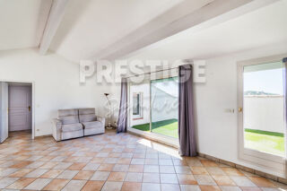 Vente Appartement Appartement Centre ville dernier étage Sanary sur mer