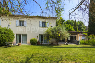  Maison � vendre 5 pi�ces 196 m�