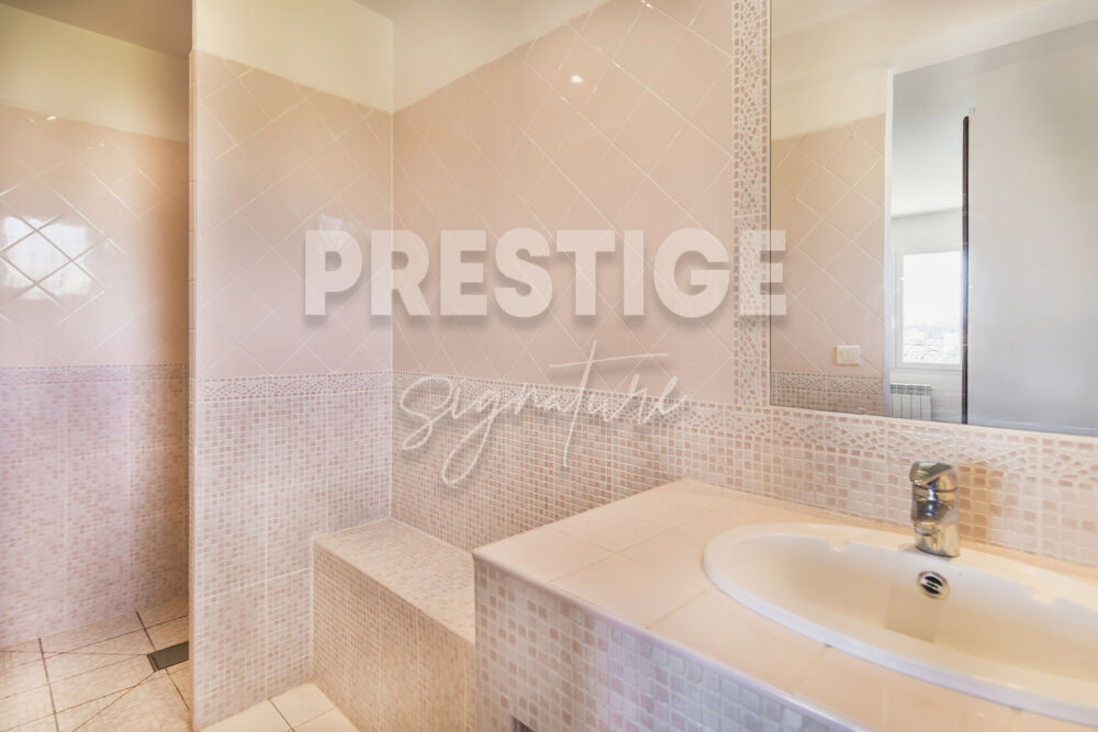 � vendre  Maison Sanary-sur-Mer (83110)