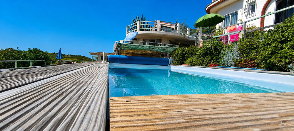 à vendre  Propriété/château Ile Du Levant (83400)