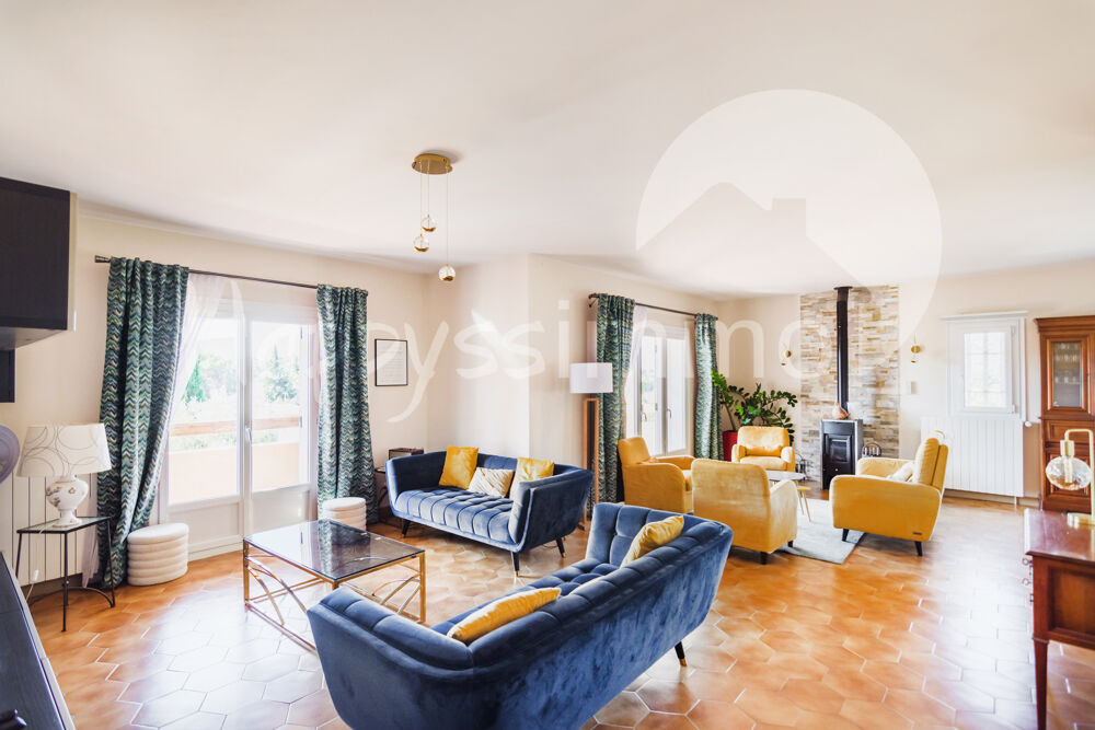 Vente Maison Maison Familiale avec vue dominante sur Fort de Six Fours La seyne sur mer
