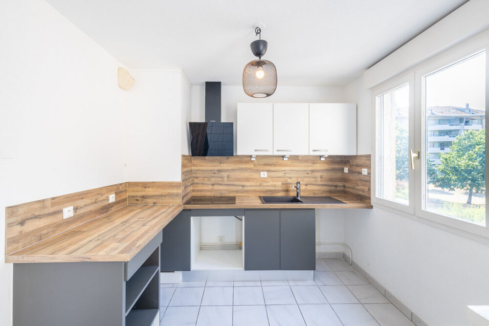 Vente Appartement Appartement T1 lumineux avec cave et garage Pontarlier