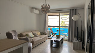  Appartement à louer 2 pièces 45 m²