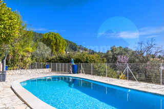  Maison � vendre 10 pi�ces 265 m�