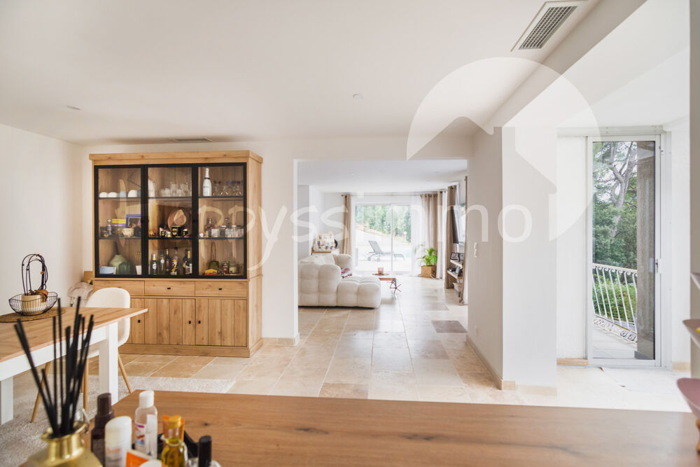 à vendre  Maison Le Revest-les-Eaux (83200)