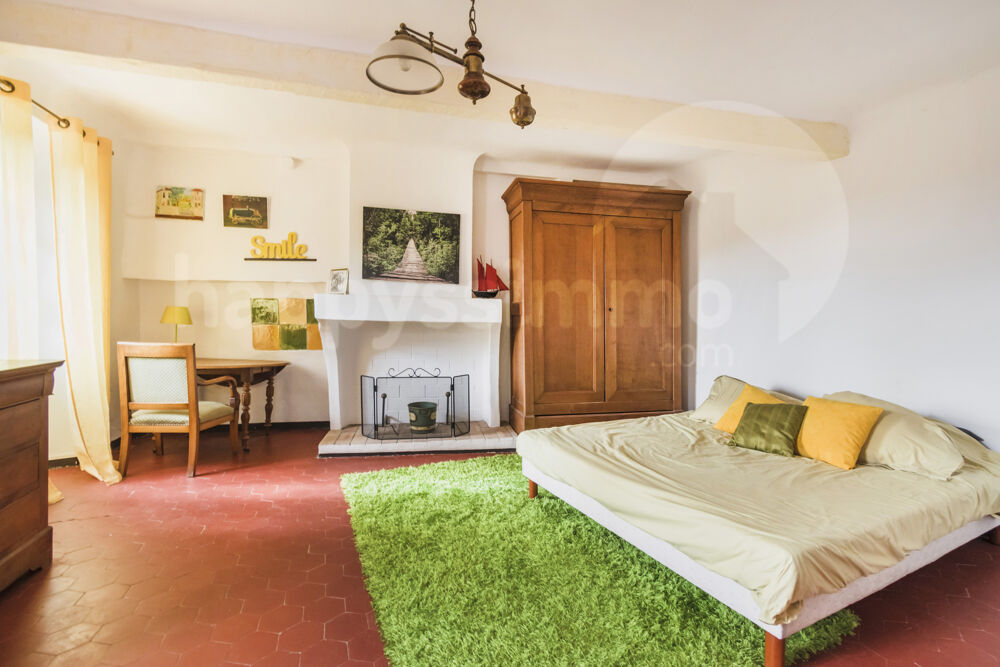 � vendre  Maison Saint-Maximin-la-Sainte-Baume (83470)