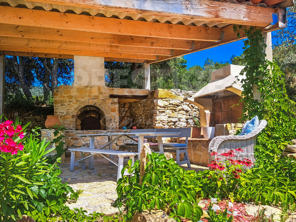 Vente Maison Propriété  au coeur des Oliviers avec chambres d'hôtes Le Beausset Le beausset