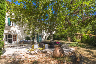  Maison à vendre 10 pièces 330 m²