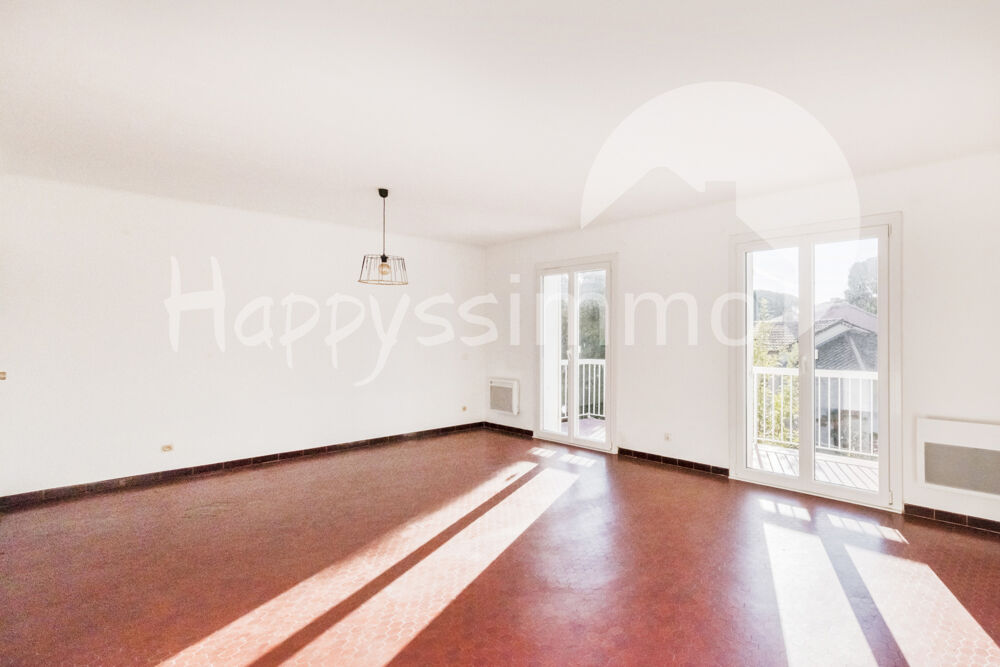 Vente Appartement Appartement T4 avec deux balcons   Port de Hyères Hyères