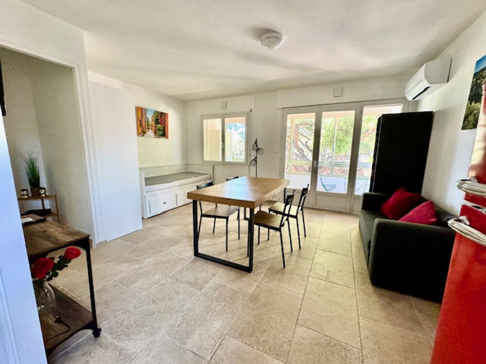A LOUER : STUDIO MEUBLE DE 28M2 A HYERES
