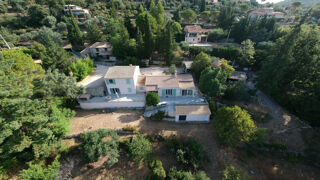  Propri�t�/ch�teau � vendre 10 pi�ces 200 m�