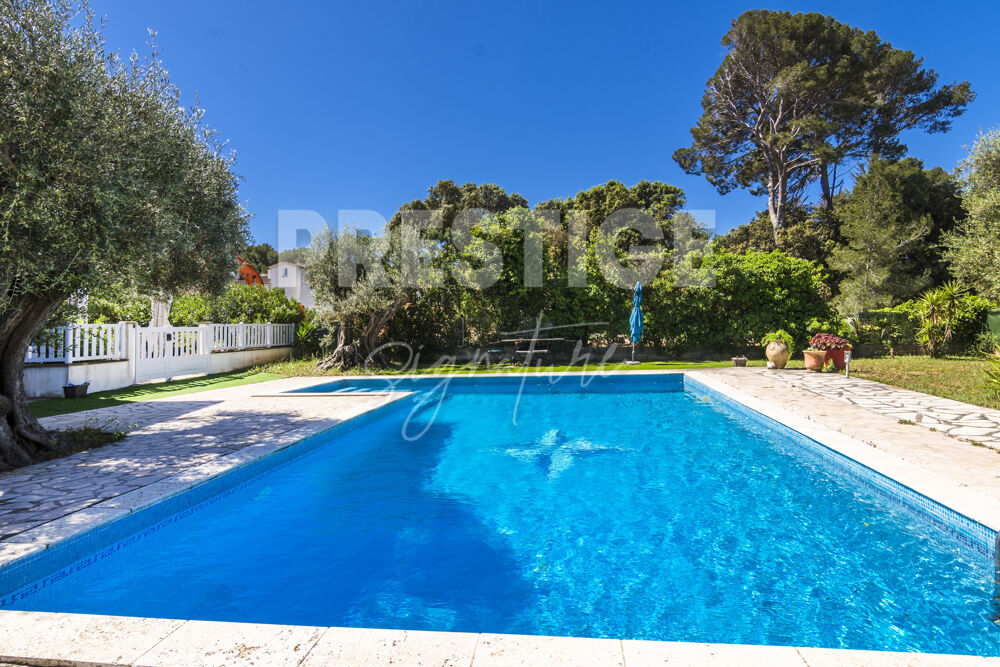 VILLA SIX FOURS LES PLAGES
