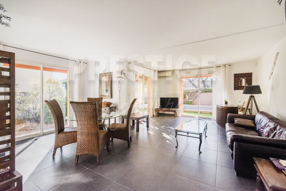 � vendre  Maison Hy�res (83400)