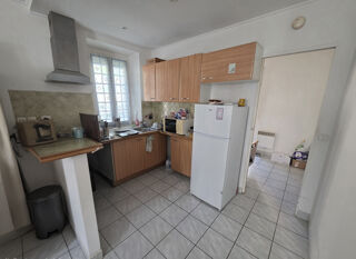  Immeuble � vendre 10 pi�ces 163 m�