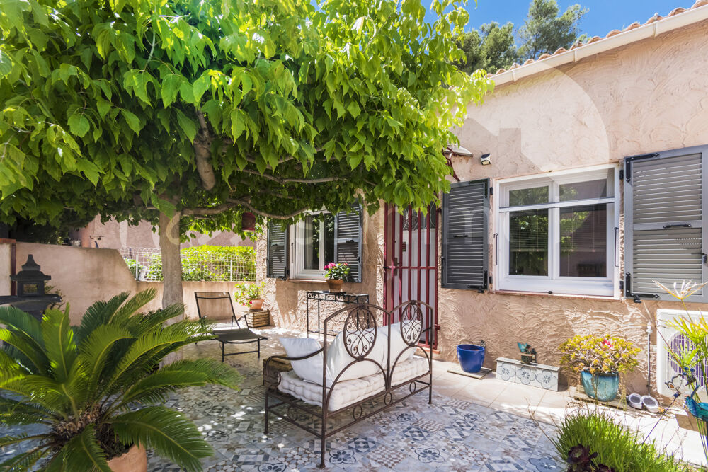 Maison de type 3 de 65 m2 avec 240 m2 de terrain, un garage et un aperçu mer